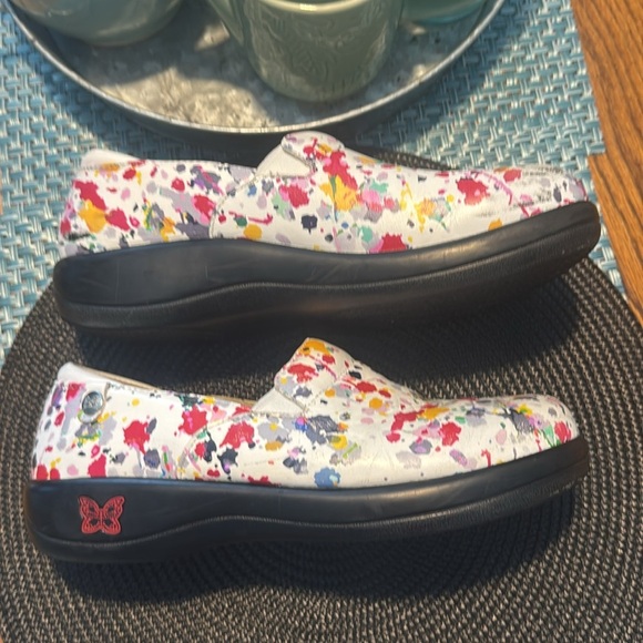 Alegria Keli Pollack White Paint Splatter Leather Clogs - Size 39 - Picture 2 of 6